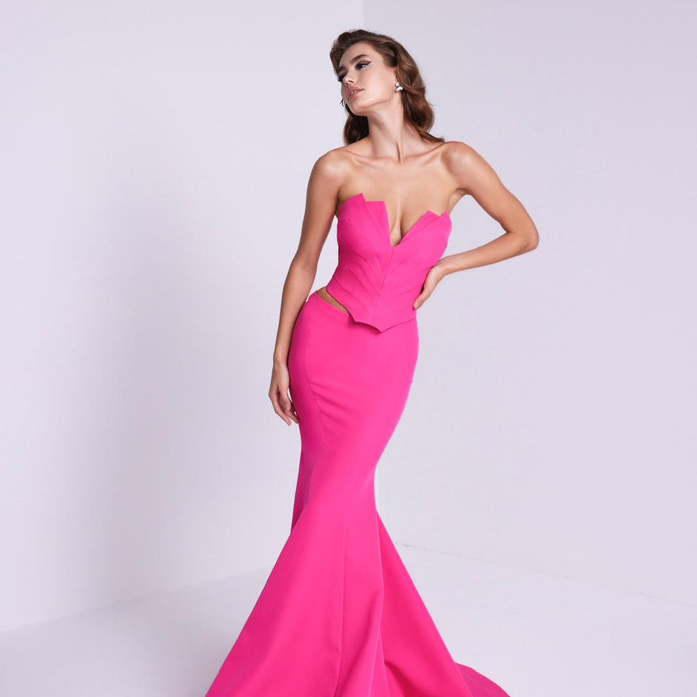 
                      
                        Nour Fathallah 587
                      
                    
